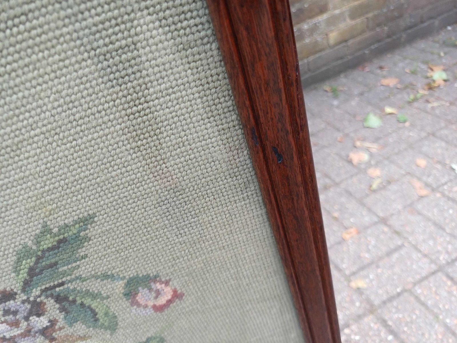 Massive Antique Victorian Mahogany Pole Fire Screen With Floral Needlepoint Panel – Still Life Embroidery Sturdy Vgc photo buy