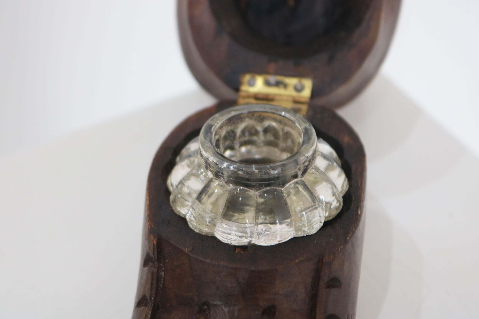 Black Forest Inkwell Cat In Boot Swiss Antique 19th Century Hand Carved Glass photo vinterior