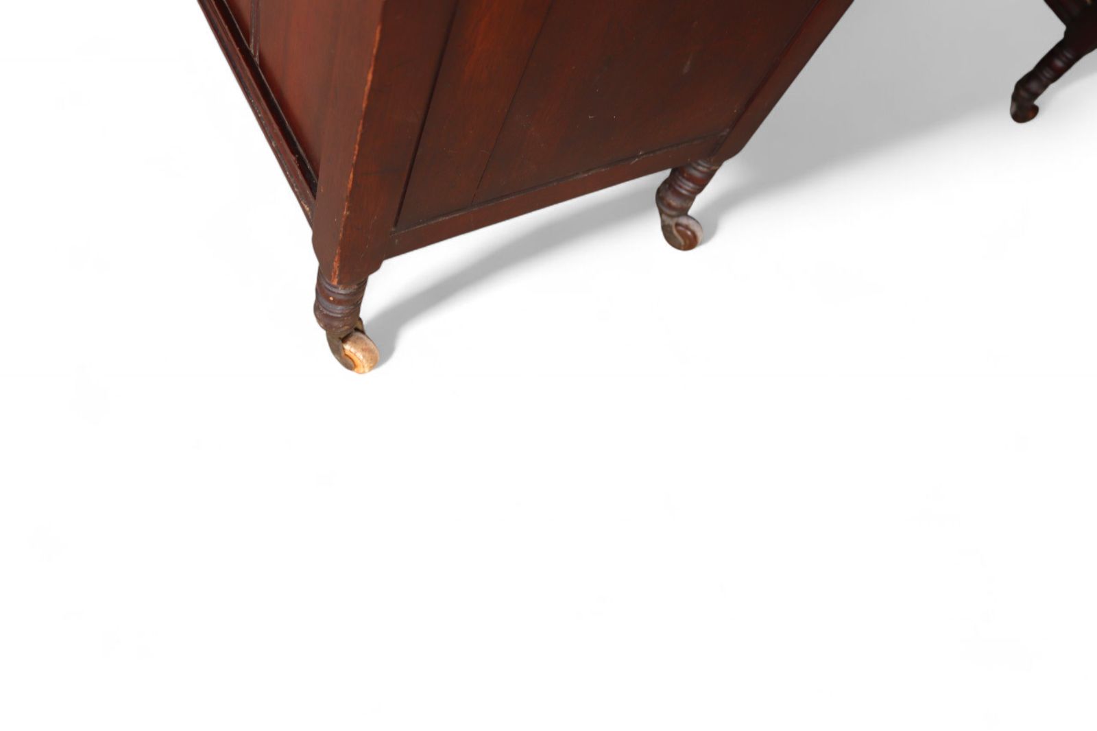 Antique Edwardian Mahogany Leather Top Knee Hole Writing Desk photo vinterior