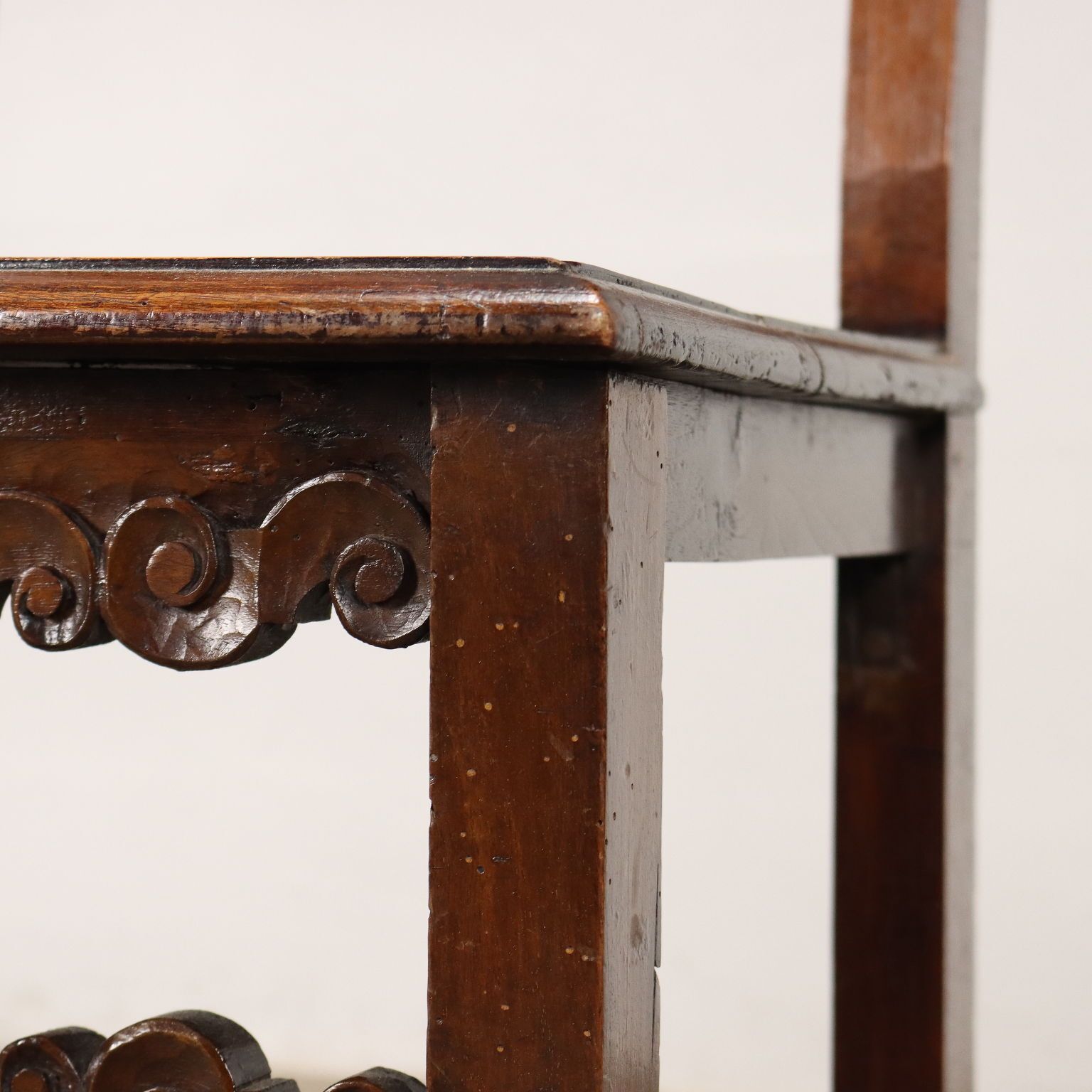 Pair Of Baroque High Chairs Walnut Italy XVIII Century photo 810.0