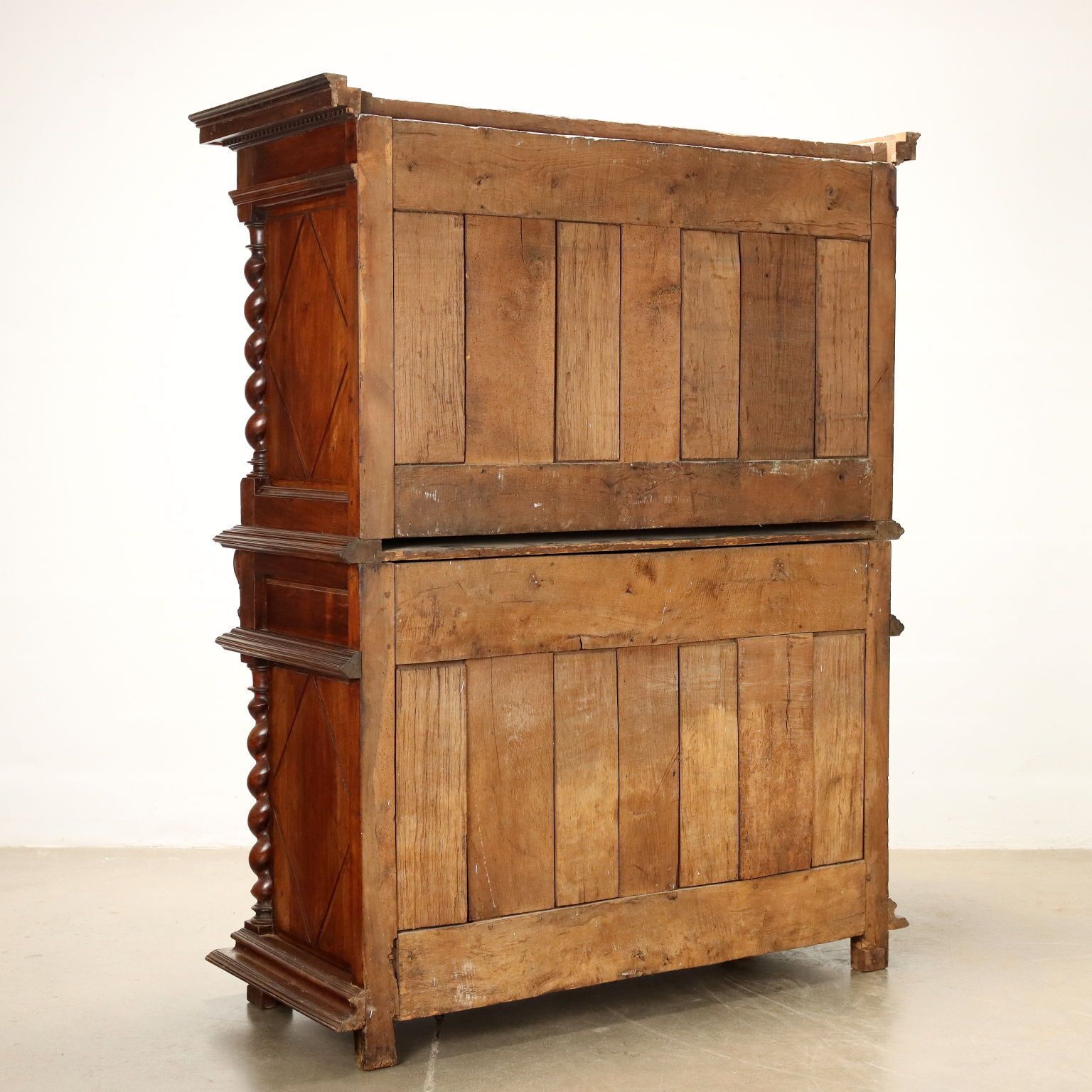 photo vinterior Antique Cupboard Walnut Double Top Provence XVIII Century