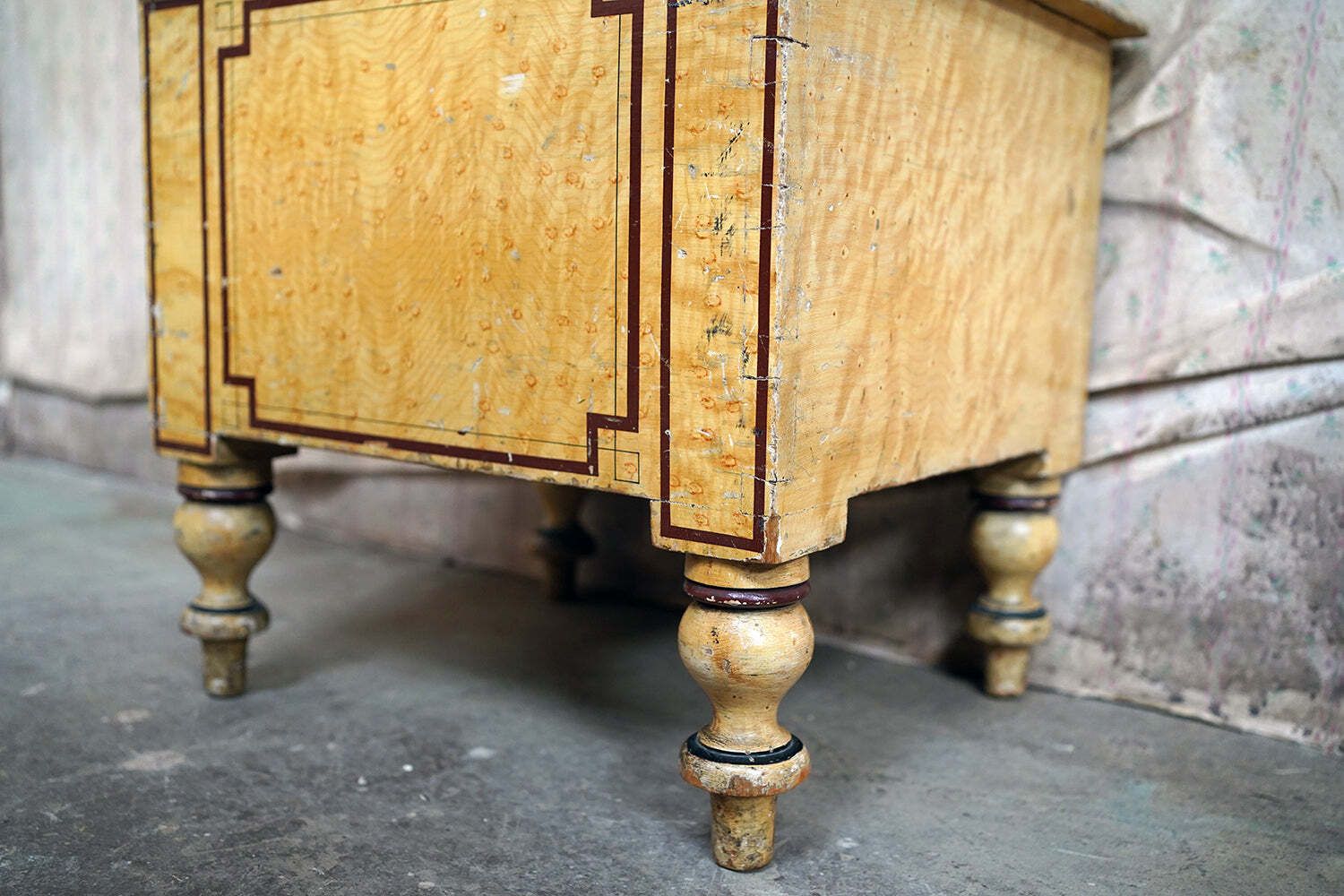 Furniture An Early Victorian Birdseye Maple Simulated Painted Pine Commode C.1840 50 photo