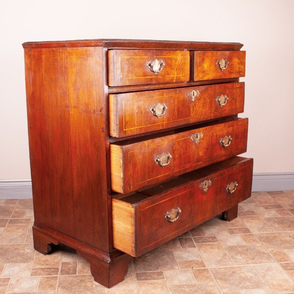photo furniture Early Georgian Walnut Chest Of Drawers