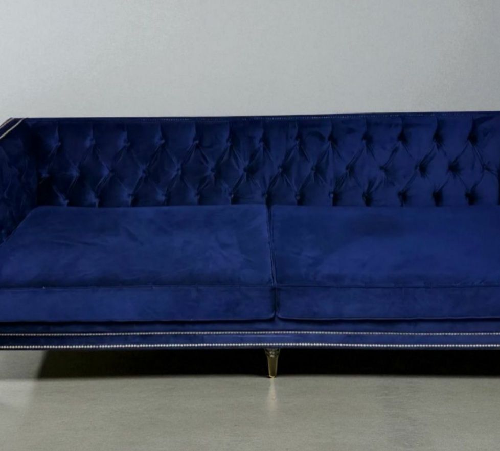 Beautiful Barely Used Large 4 Seater Sofa In Navy Blue Velvet Fabric photo vinterior