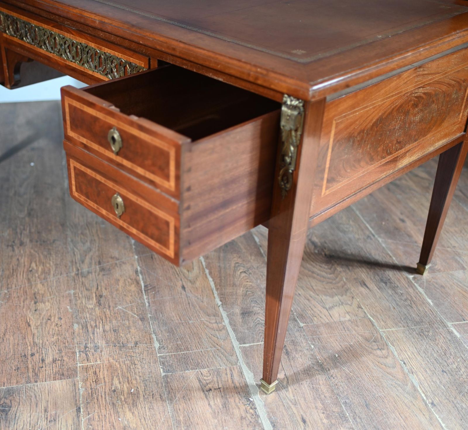 photo furniture French Antique Desk Directoire Bureau Plat 1880