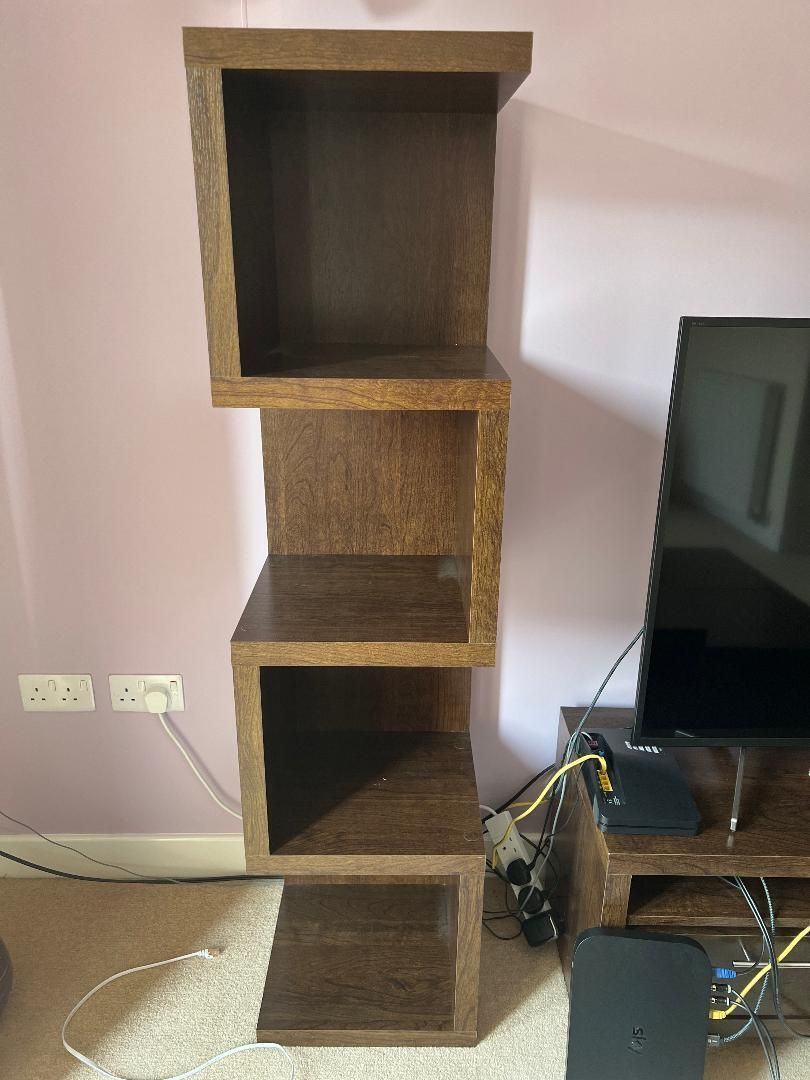 Dark Wood Light Weight Lounge Furniture photo furniture