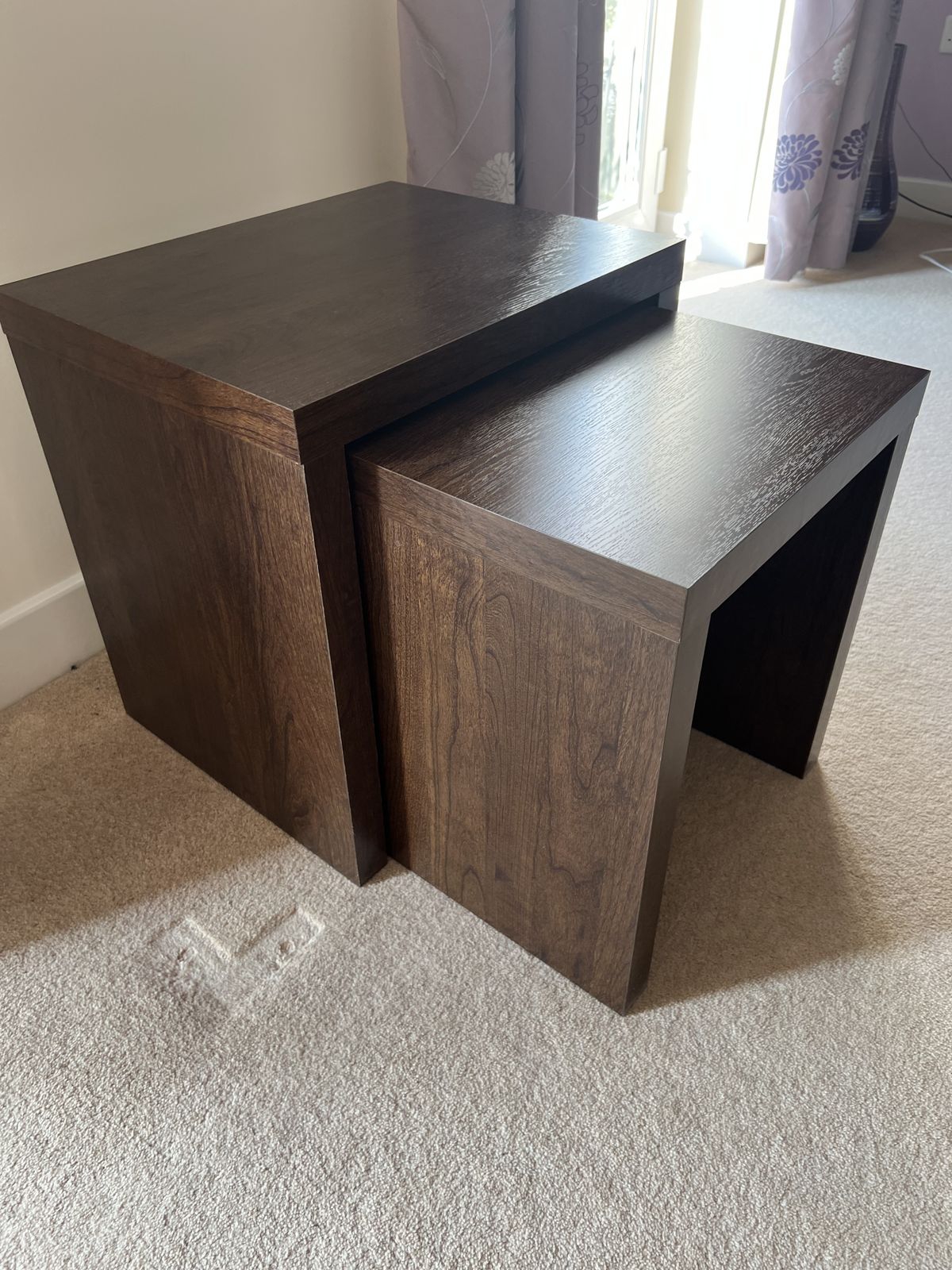 Dark Wood Light Weight Lounge Furniture photo vinterior