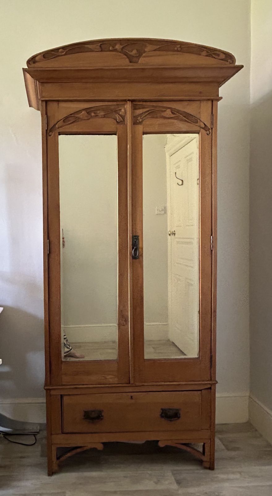 Edwardian Wardrobe