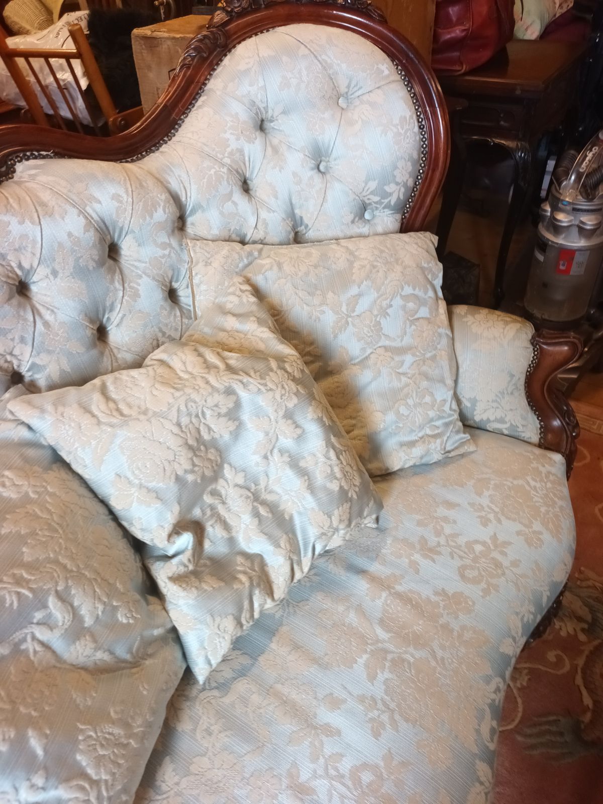 Mahogany Double Ended Chaise Victorian Couch, Reupholstered To Current Regulations. photo furniture
