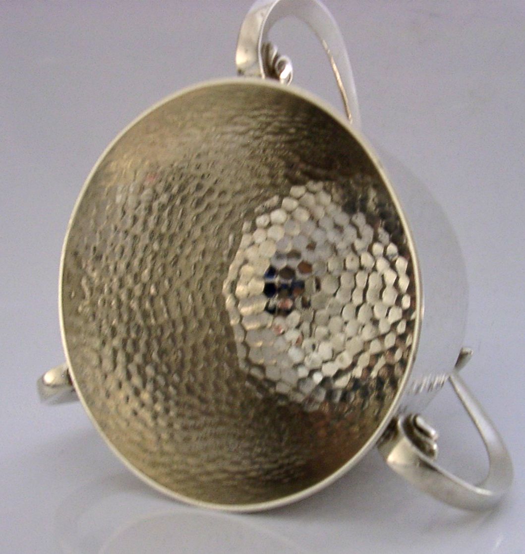 photo furniture Stunning Stering Silver Tyg Cup Arts & Crafts 1905 London 188g Plannished