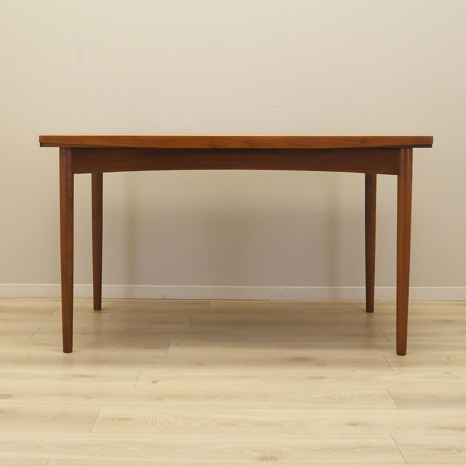 Teakhouten Tafel, Deens Design, Jaren 1960, Geproduceerd In Denemarken photo furniture