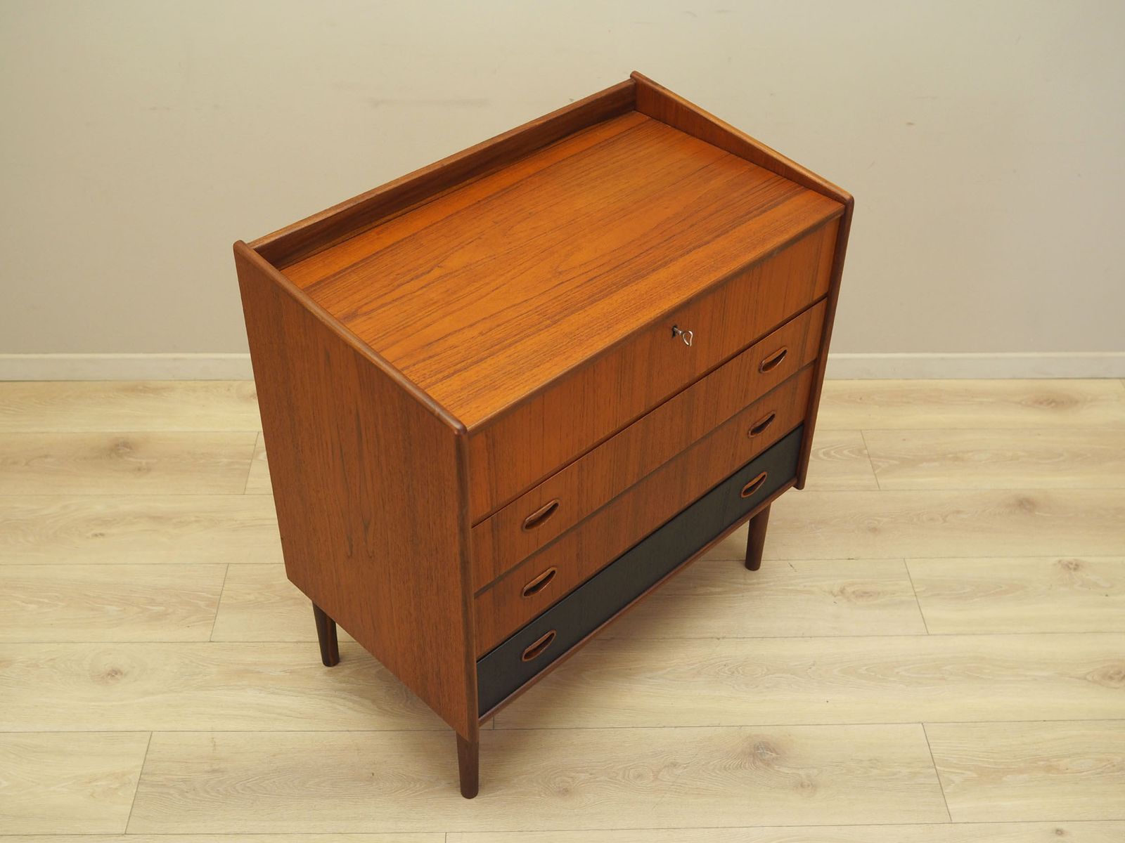 Teakhouten Kaptafel, Deens Design, Jaren 1970, Vervaardigd In Denemarken photo vintage
