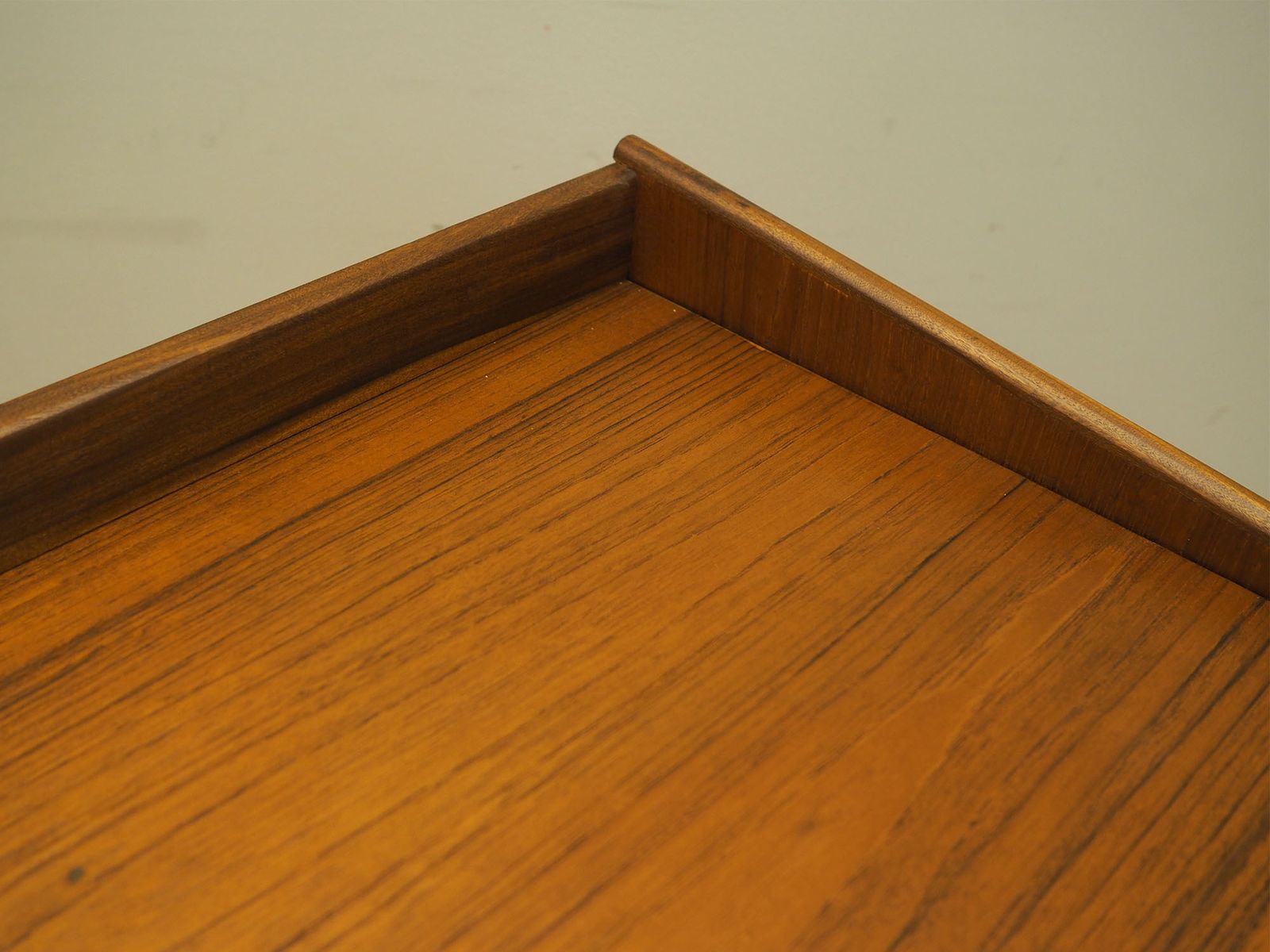 photo furniture Teakhouten Kaptafel, Deens Design, Jaren 1970, Vervaardigd In Denemarken