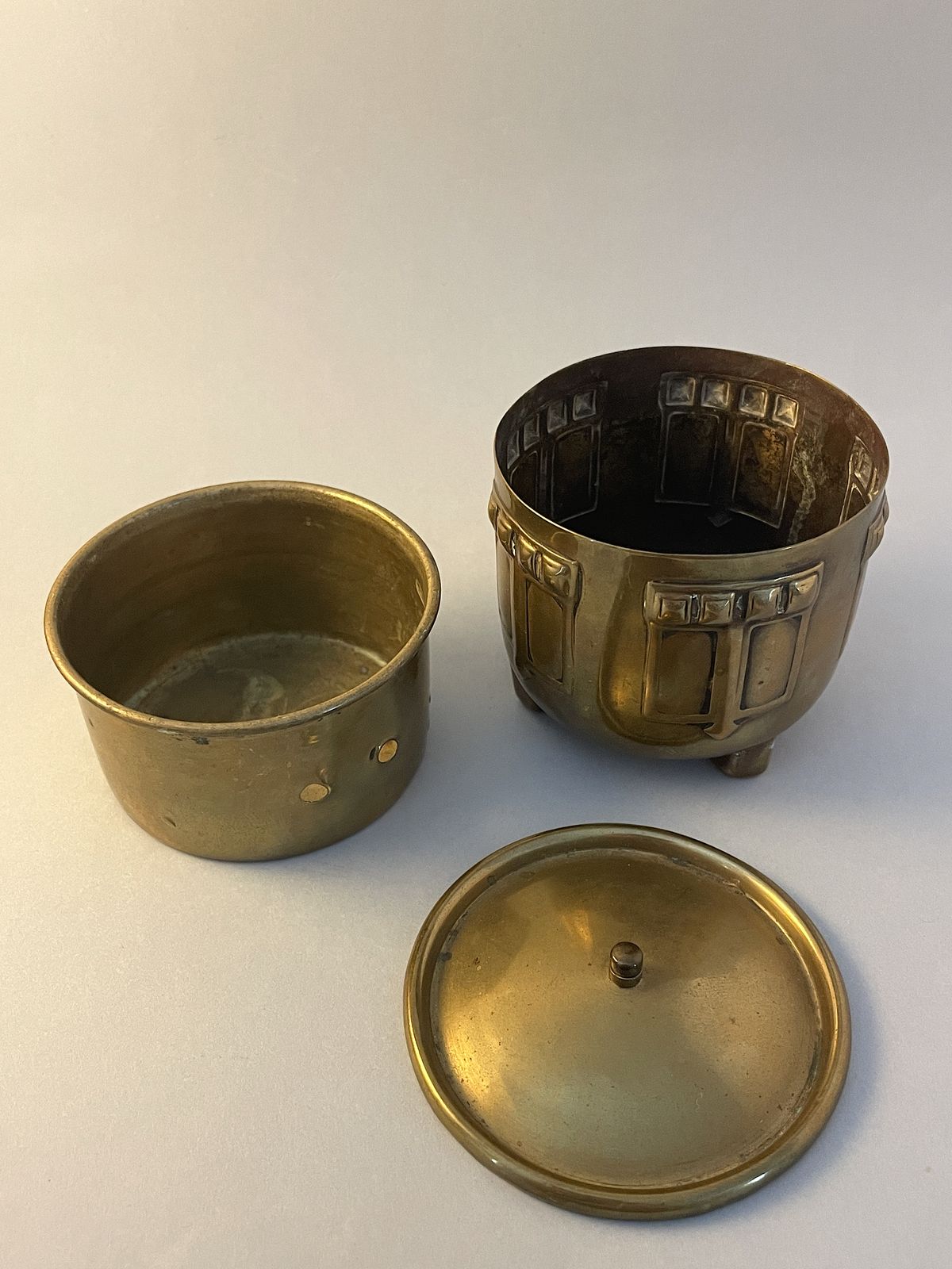 Arts & Crafts Brass Box With Lid On Three Feet, Handmade Antique Round Decorative Container Circa 1920 photo Home Decor