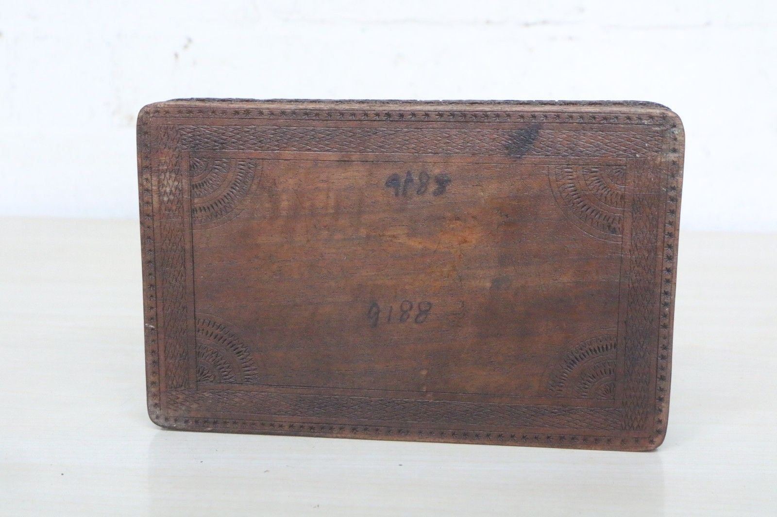 Antique And Outstanding Kashmiri Carved Wooden Box Early 20th C. photo vinterior