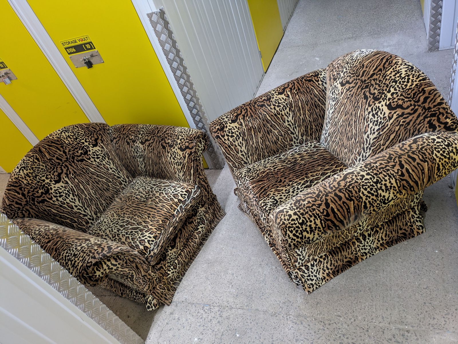 Luxurious Animal Print Velvet Armchairs X2   Good Condition