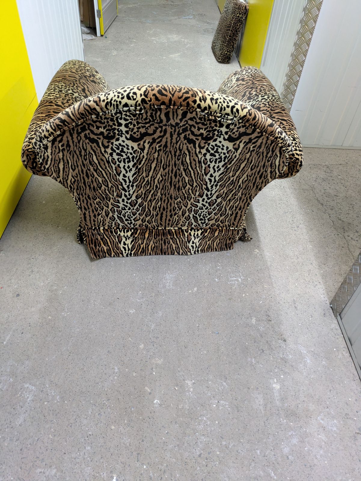 Luxurious Animal Print Velvet Armchairs X2   Good Condition photo buy