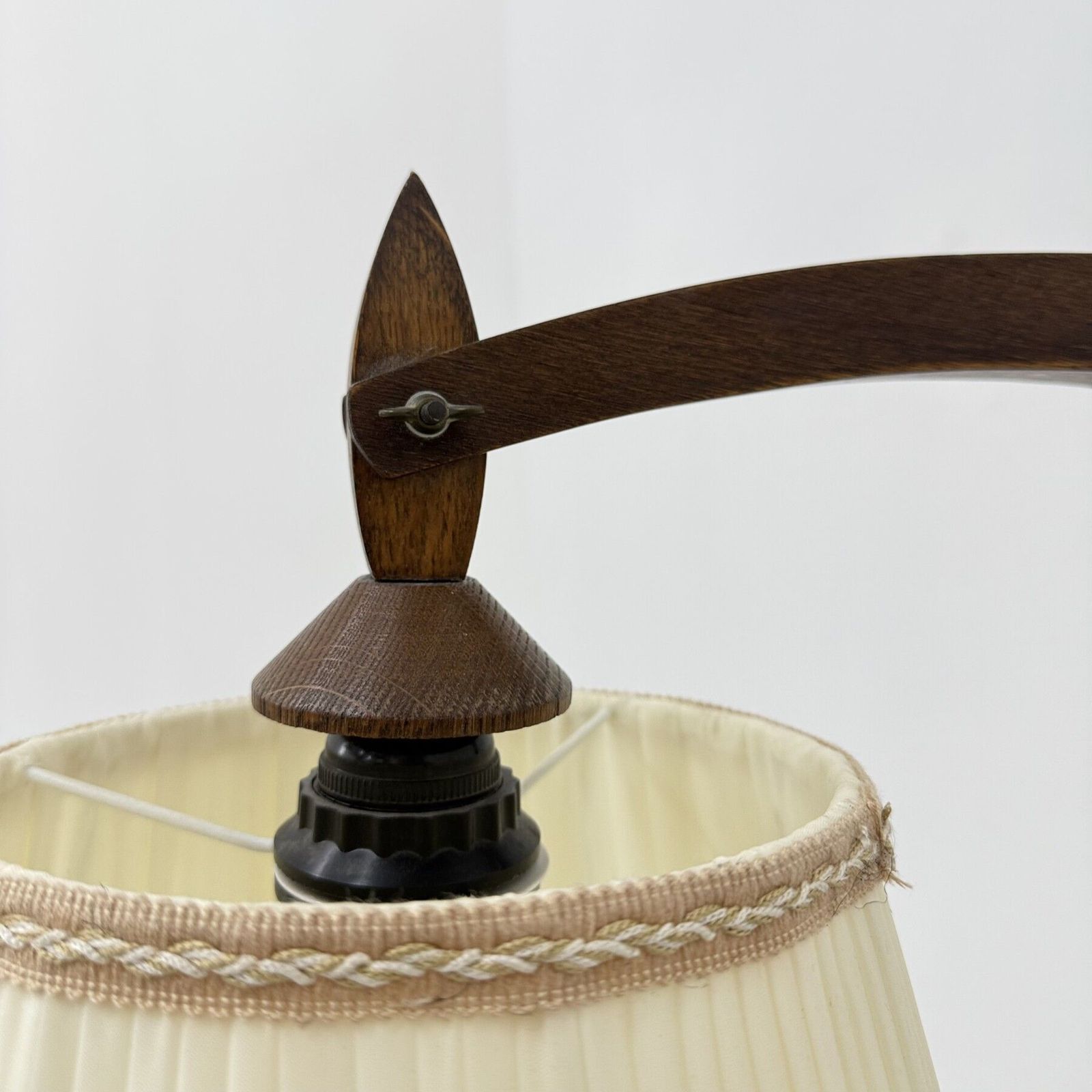 T.J.W Zweers Vintage Oak Wooden Wall Lamp 1950s photo Lighting