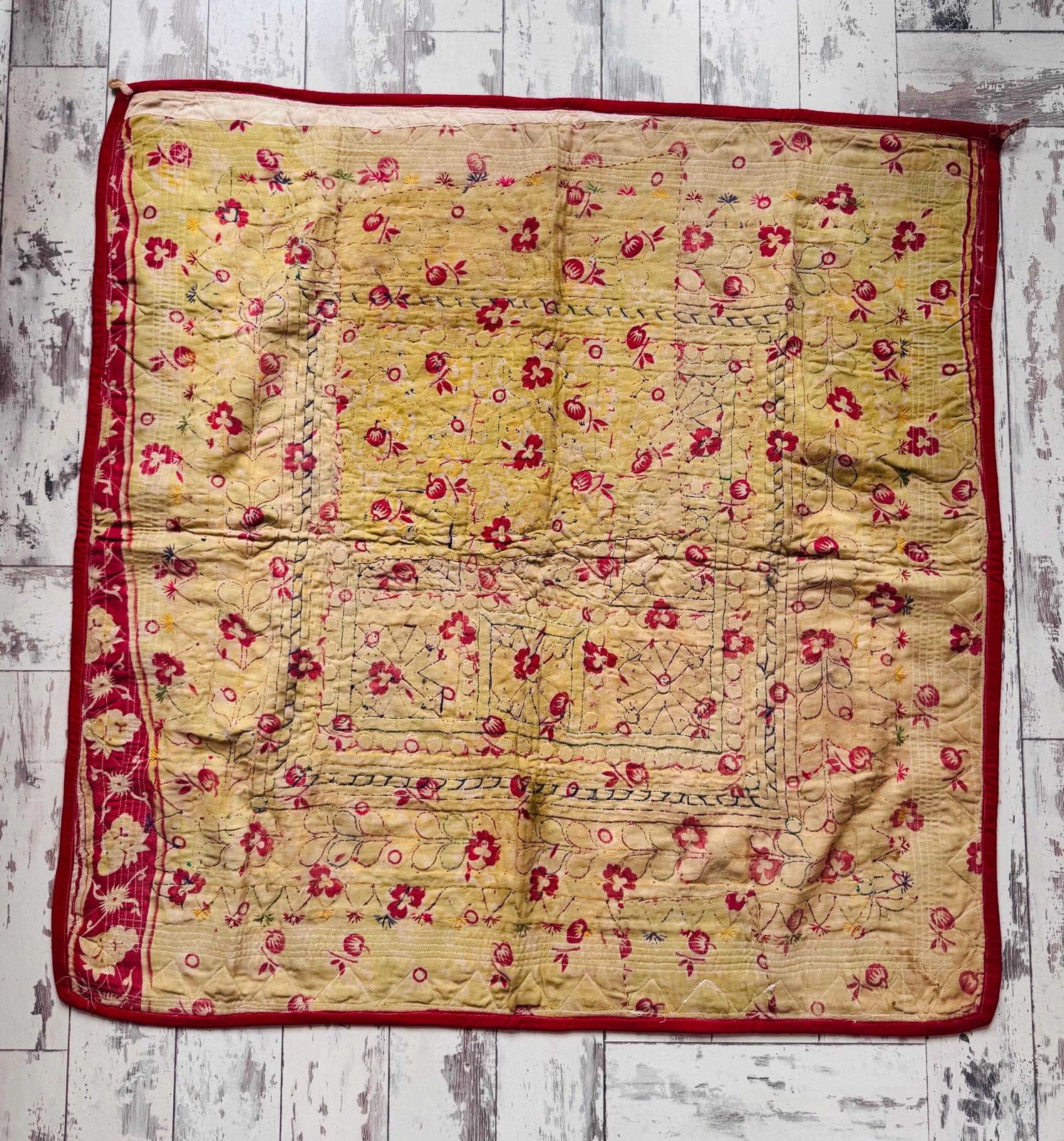 photo furniture Vintage Indian Wall Hanging, Gujarati Handmade Fabric Wall Decor 86cm X 89cm