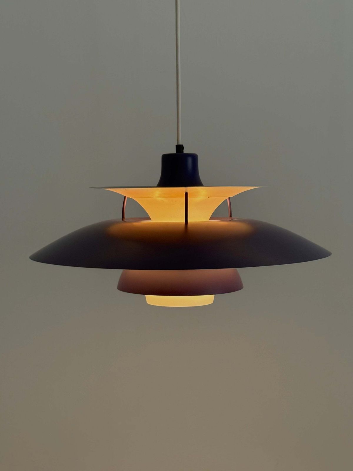 Lighting Ph5 Pendant Lamp Purple By Poul Henningsen For Louis Poulsen photo