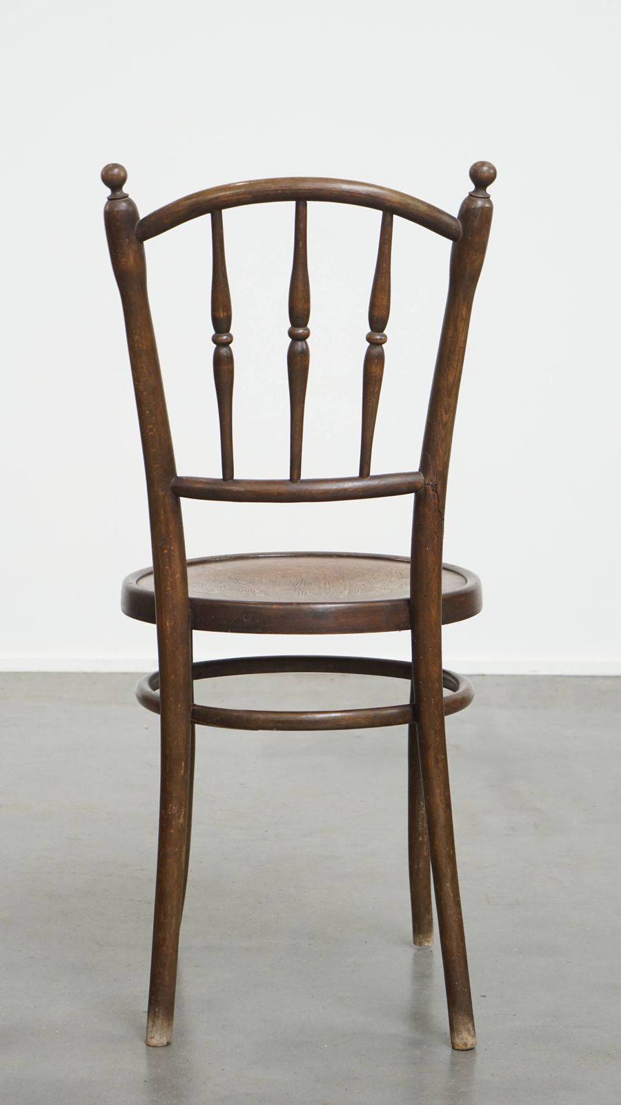 Charming, Very Elegant Bistro Chair In The Style Of Thonet With Beautiful Carvings In The Seat. photo Furniture