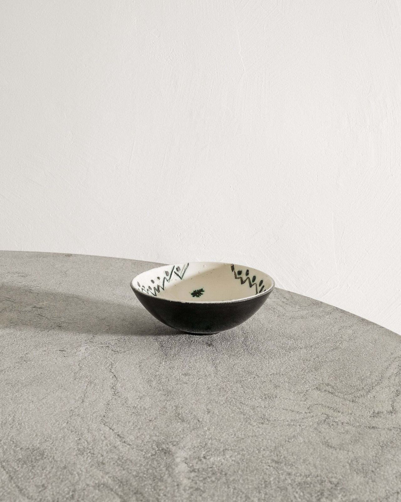 French Mid Century Pablo Picasso Ceramic White, Black & Green Ceramic Bowl, 1950s
