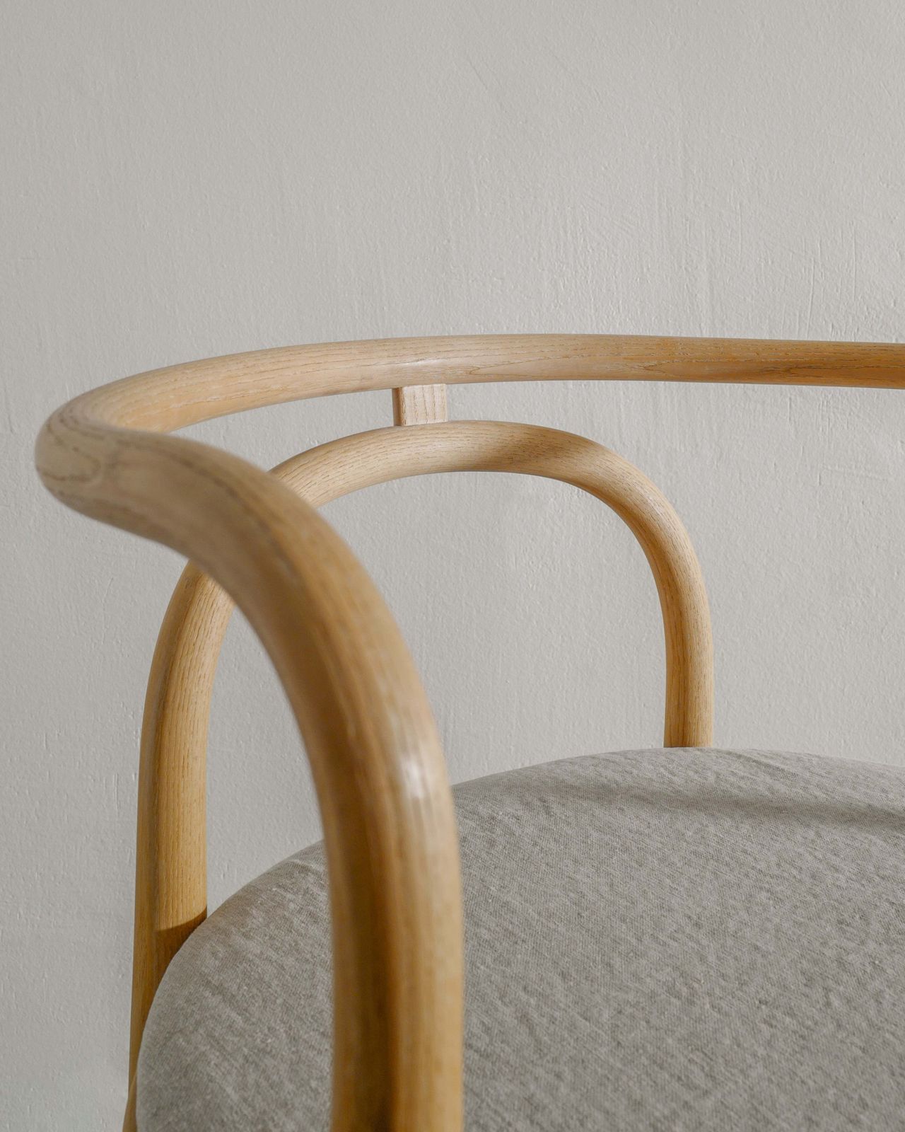 Danish Mid Century Modern Sculptural Wooden "Pk 15" Armchairs In Ash By Poul Kjærholm, 1990s photo vinterior