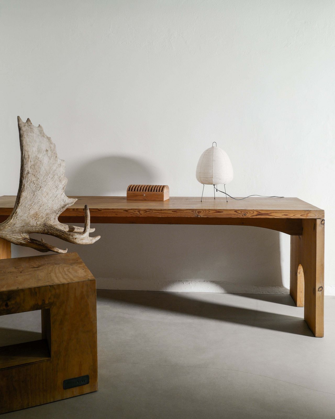 Unique Italian Mid Century Wooden Box In Pine By Mario Ceroli For Poltronova, 1970s photo for sale