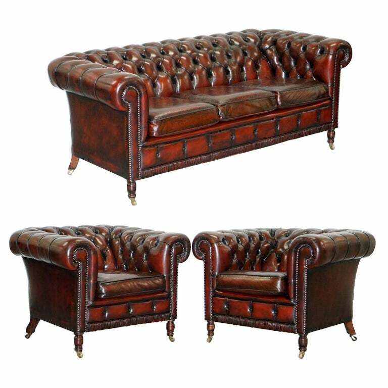 Restored Bordeaux Leather Chesterfield Club Suite Armchair & Sofa On Turned Legs