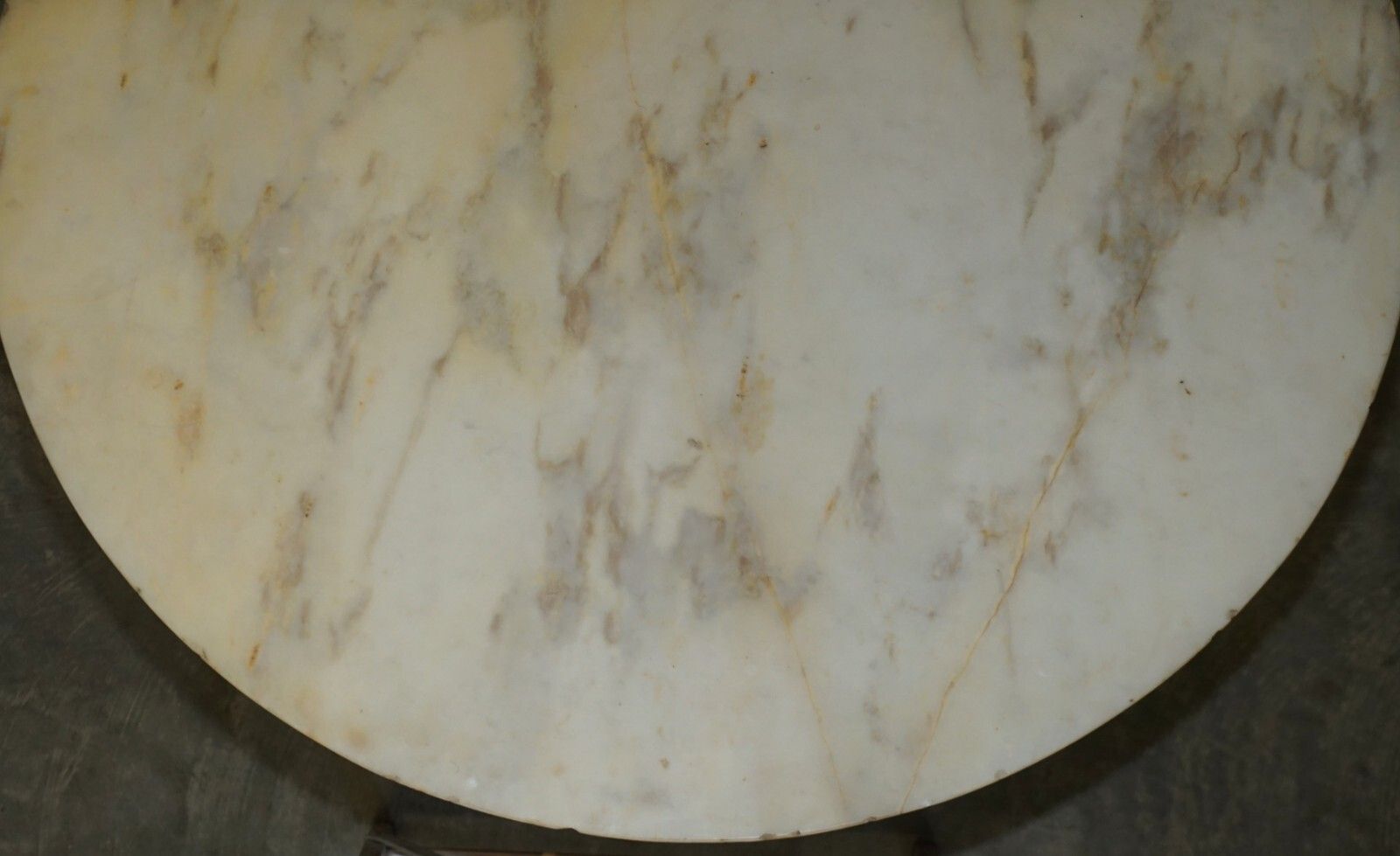 photo vinterior Important 19th Century Gilt Brass Dolphin Italian Carrara Marble Centre Table