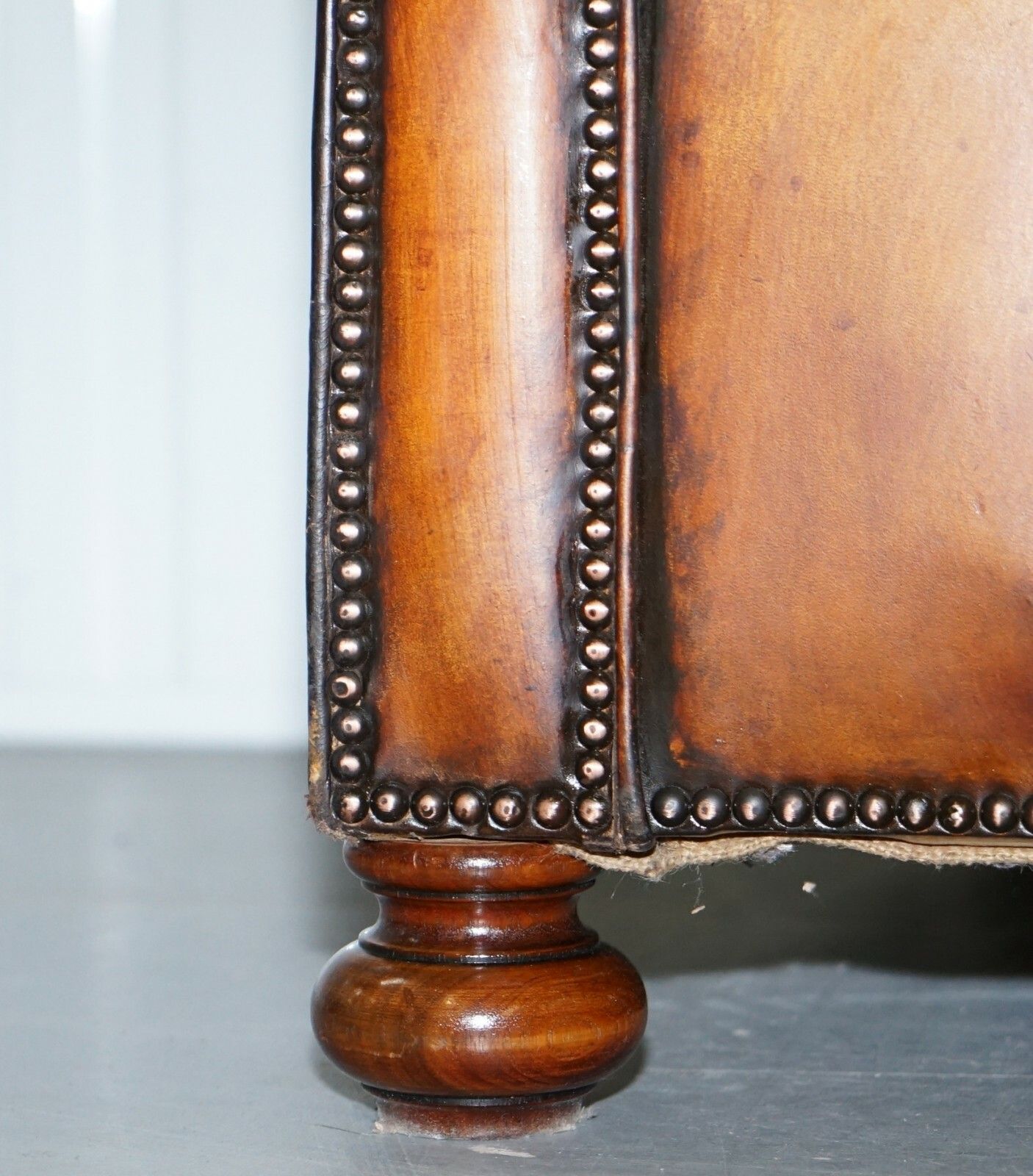 photo furniture Rare Circa 1900 Hand Dyed Fully Restored Whisky Brown Leather Chesterfield Sofa