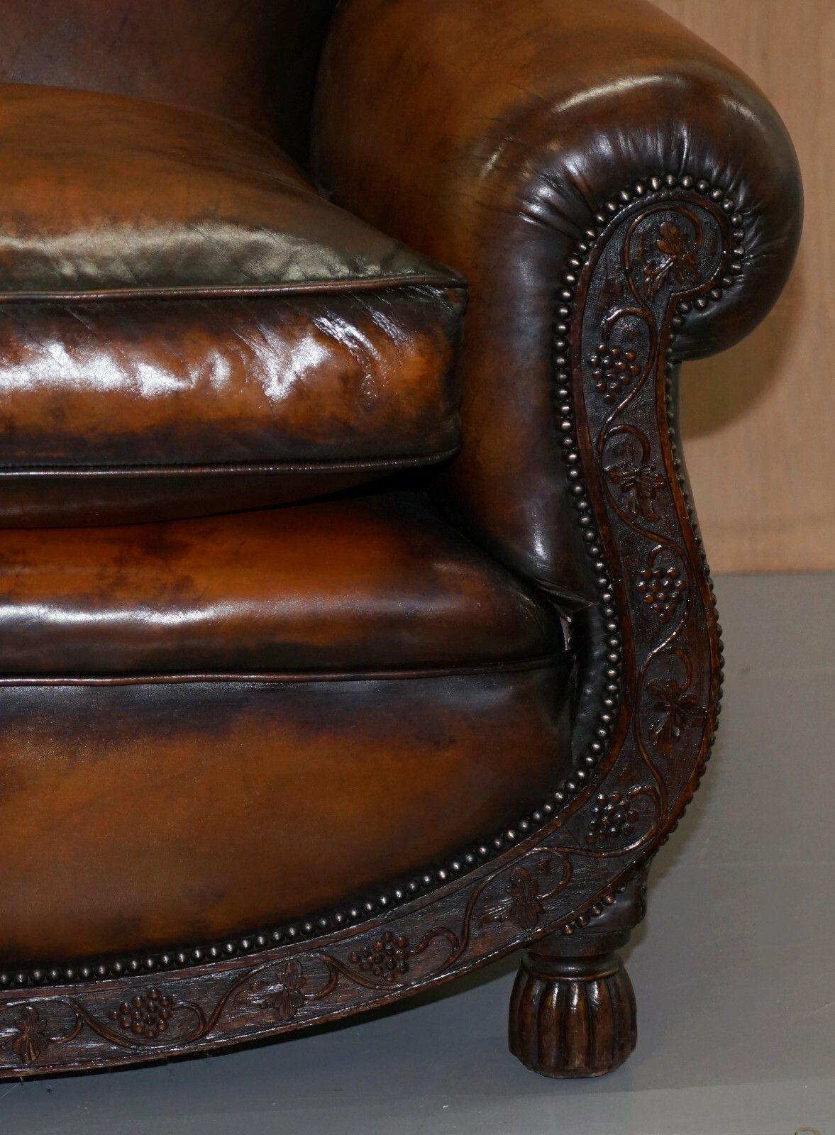 Luxury Victorian Hand Dyed Aged Brown Leather Two Seat Sofa Hand Carved Floral photo vintage