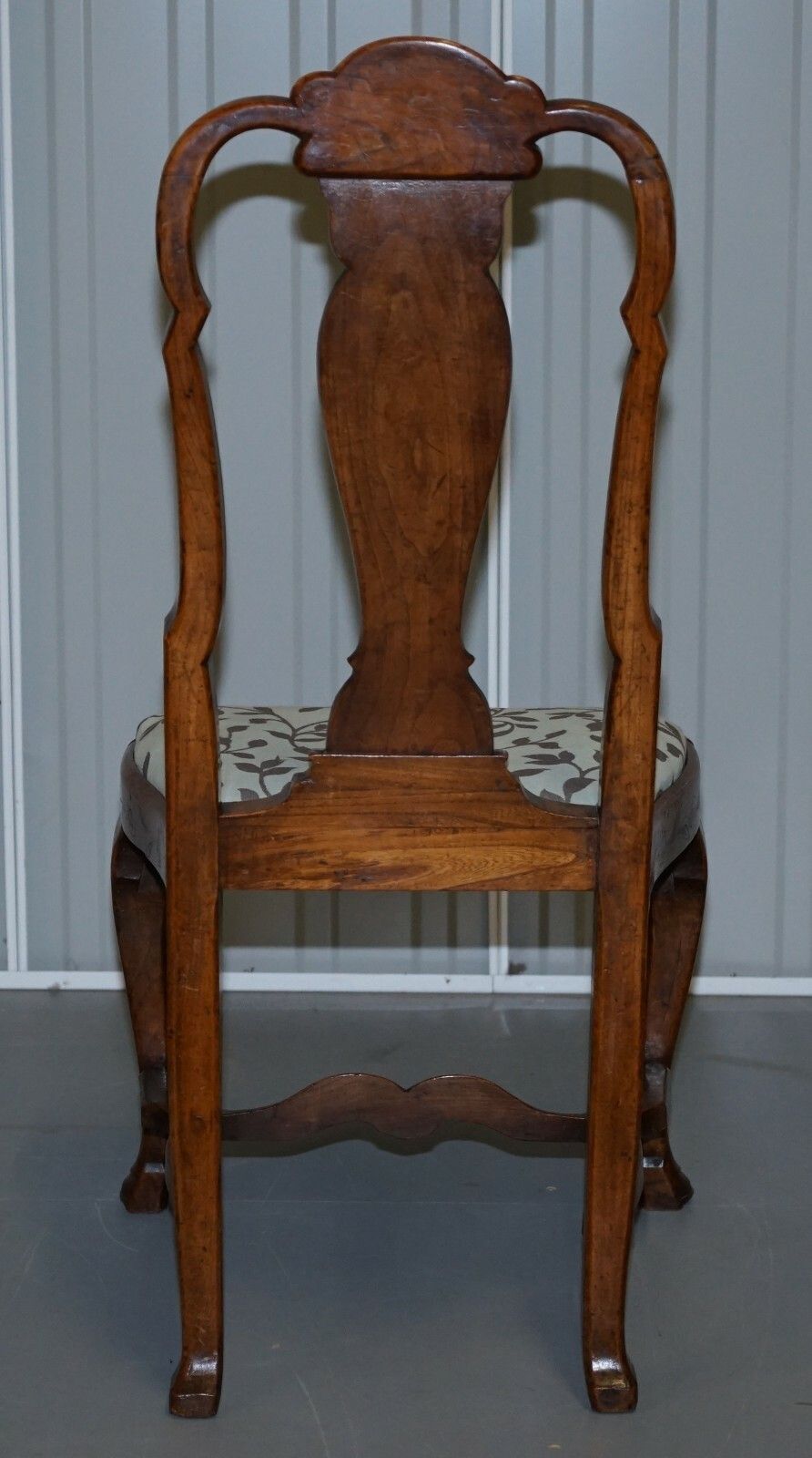 photo furniture Rare Set Of Six 18th Century Circa 1760 Dutch Elm Marquetry Inlaid Dining Chairs