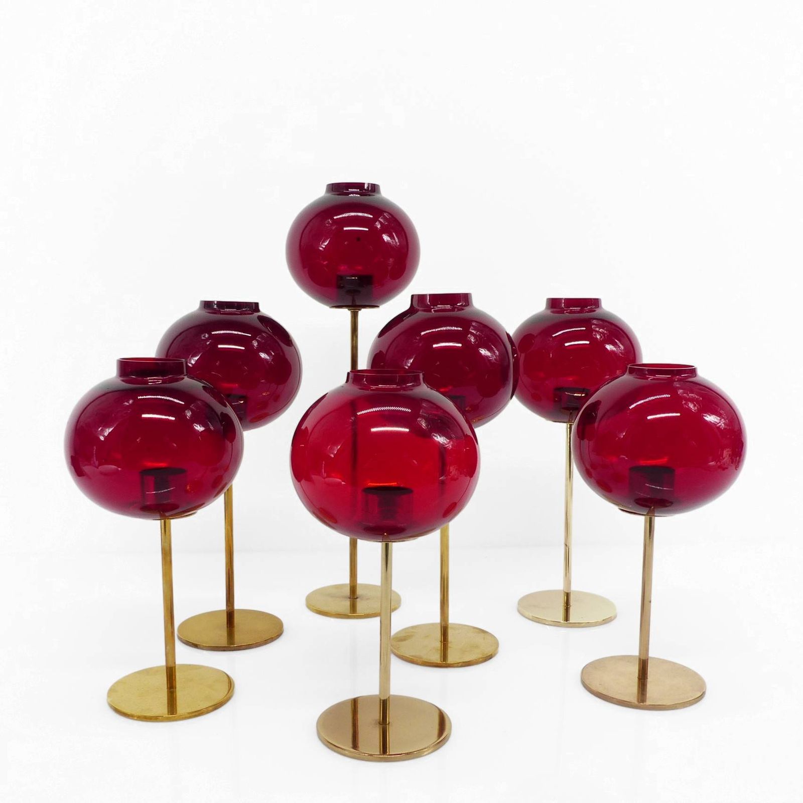 Set Of 7 Hans Agne Jakobsson Ab Markaryd Nr135 Red Tealight Holders, Sweden, Circa 1950 1960
