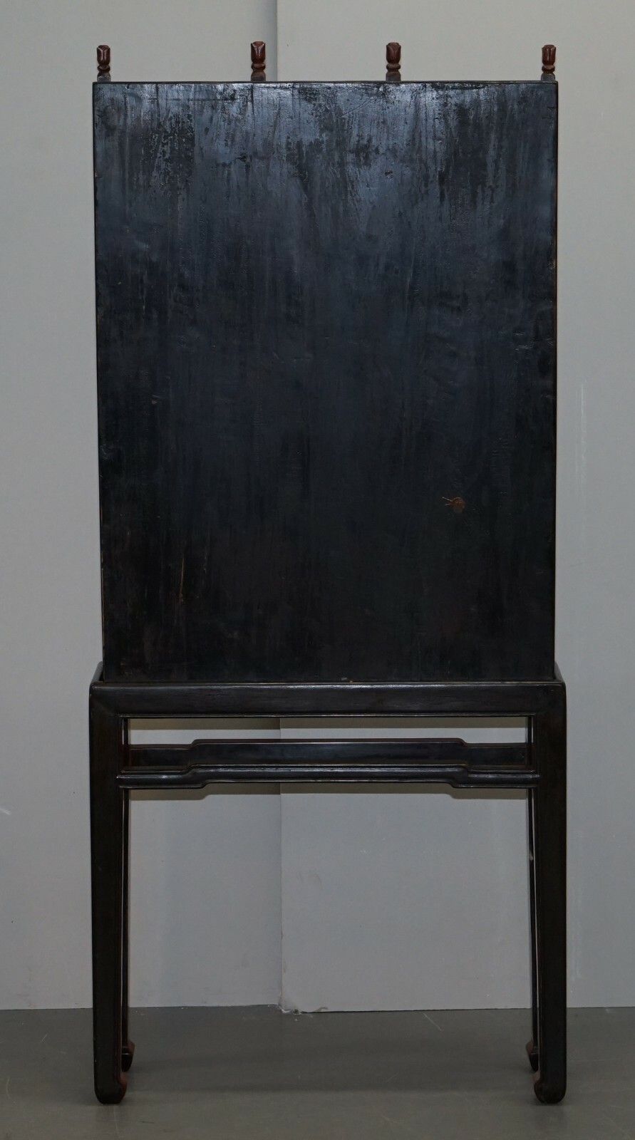 Furniture Exquisite Shanxi Province 18th Century Chinese Red Lacquer Cabinet Ornate Carved photo