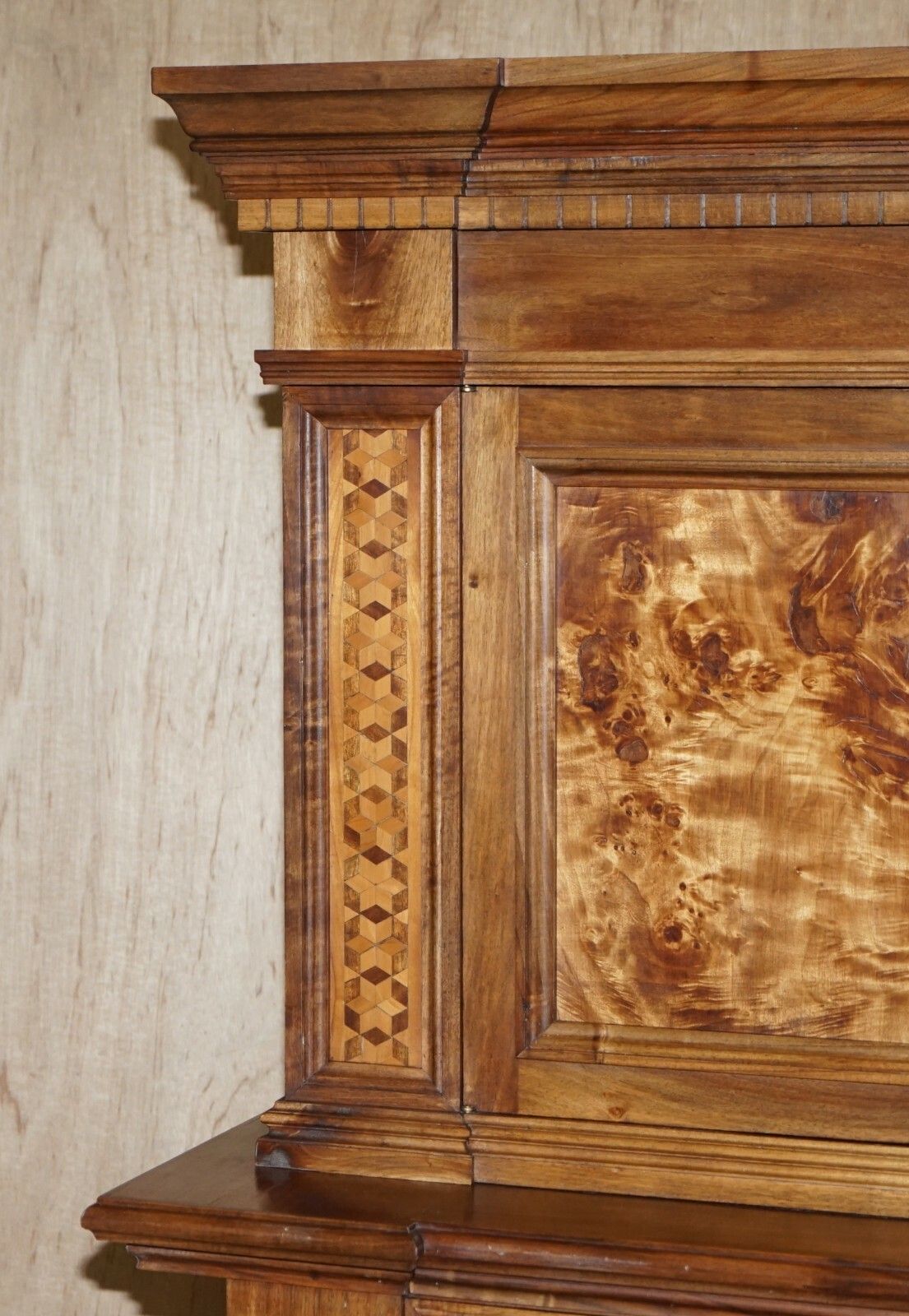 Italian Burr Pippy Oak Panelled Large Geometric Marquetry Housekeepers Cupboard photo 4750.0