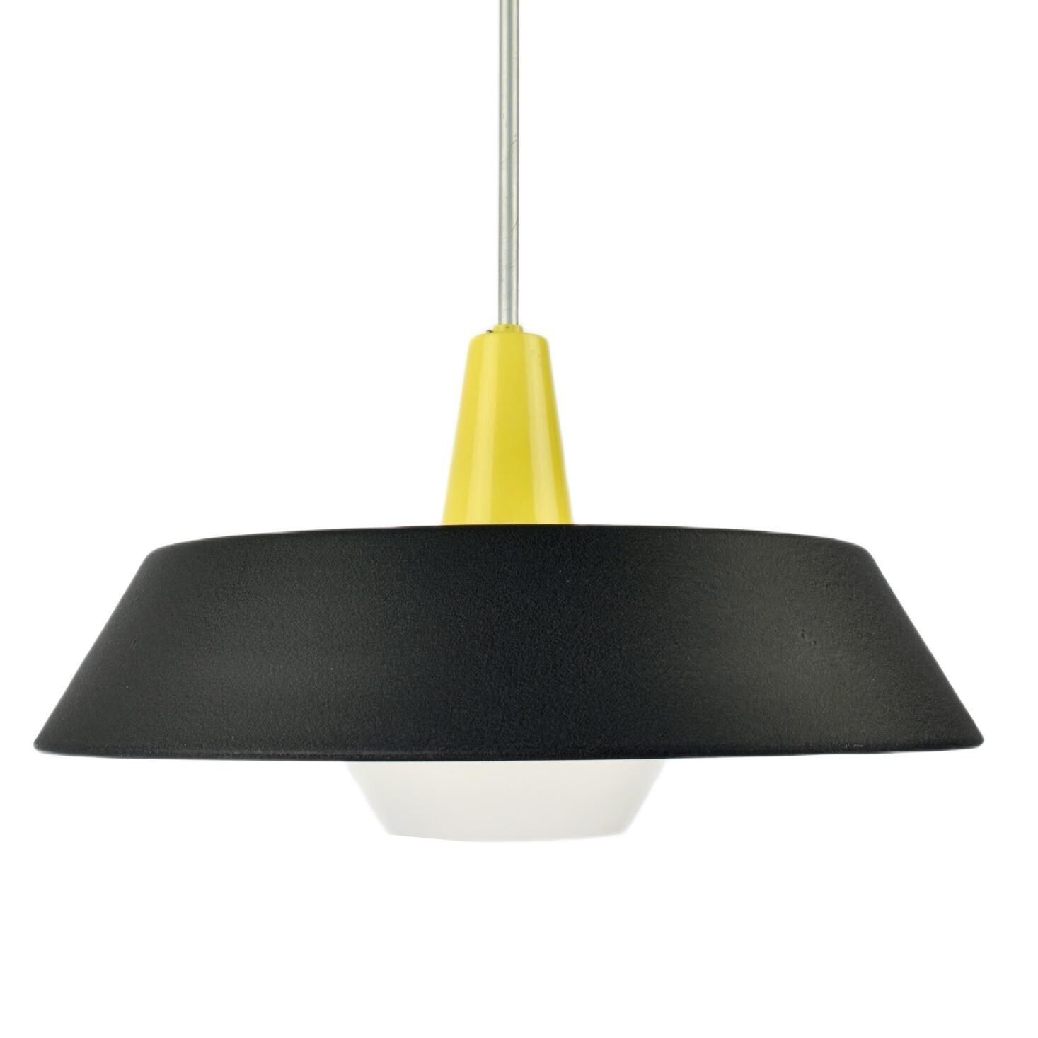 1959 Niek Hiemstra Voor Philips Model Nb23 Hanglamp Mid Century Modern | Vintage Plafondlamp Zwart Geel Louis Kalff