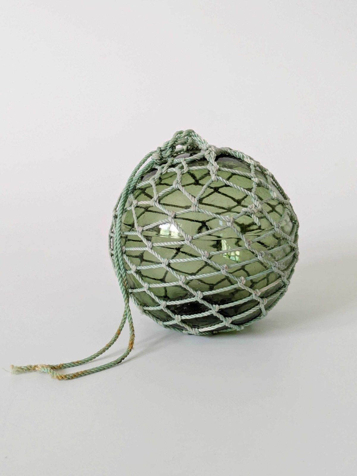 Antique French Fishing Floats, Set Of 3 Netted Green Glass Floats, Coastal Nautical Decor photo vinterior