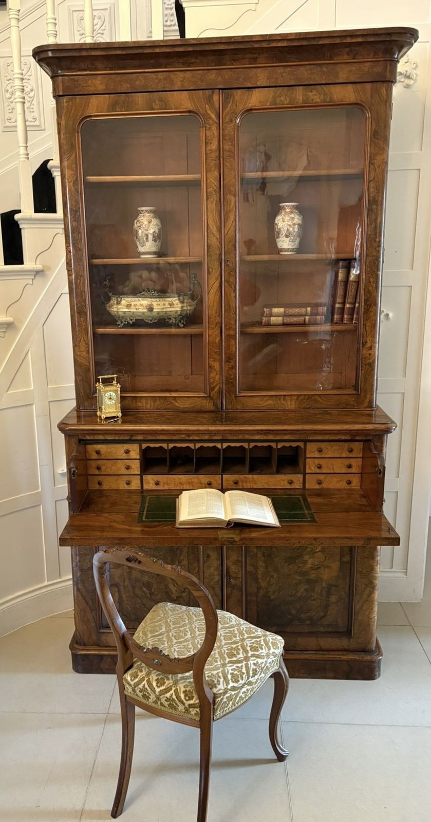 photo furniture Antique 19th Century Outstanding Quality Burr Walnut Secretaire Bookcase
