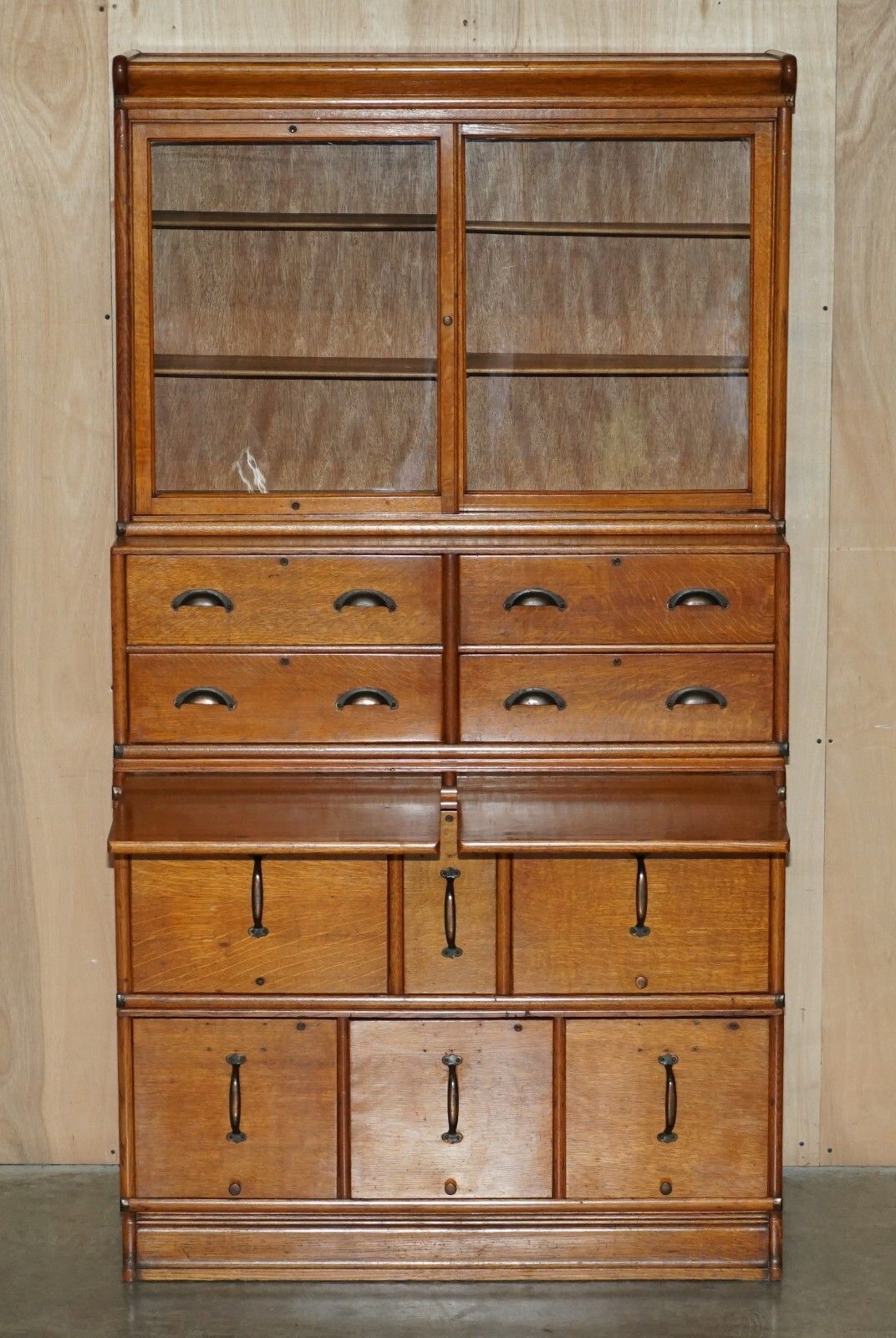 photo vintage Super Rare Antique Globe Wernicke Haberdashery Shops Cabinet Filing Bookcase