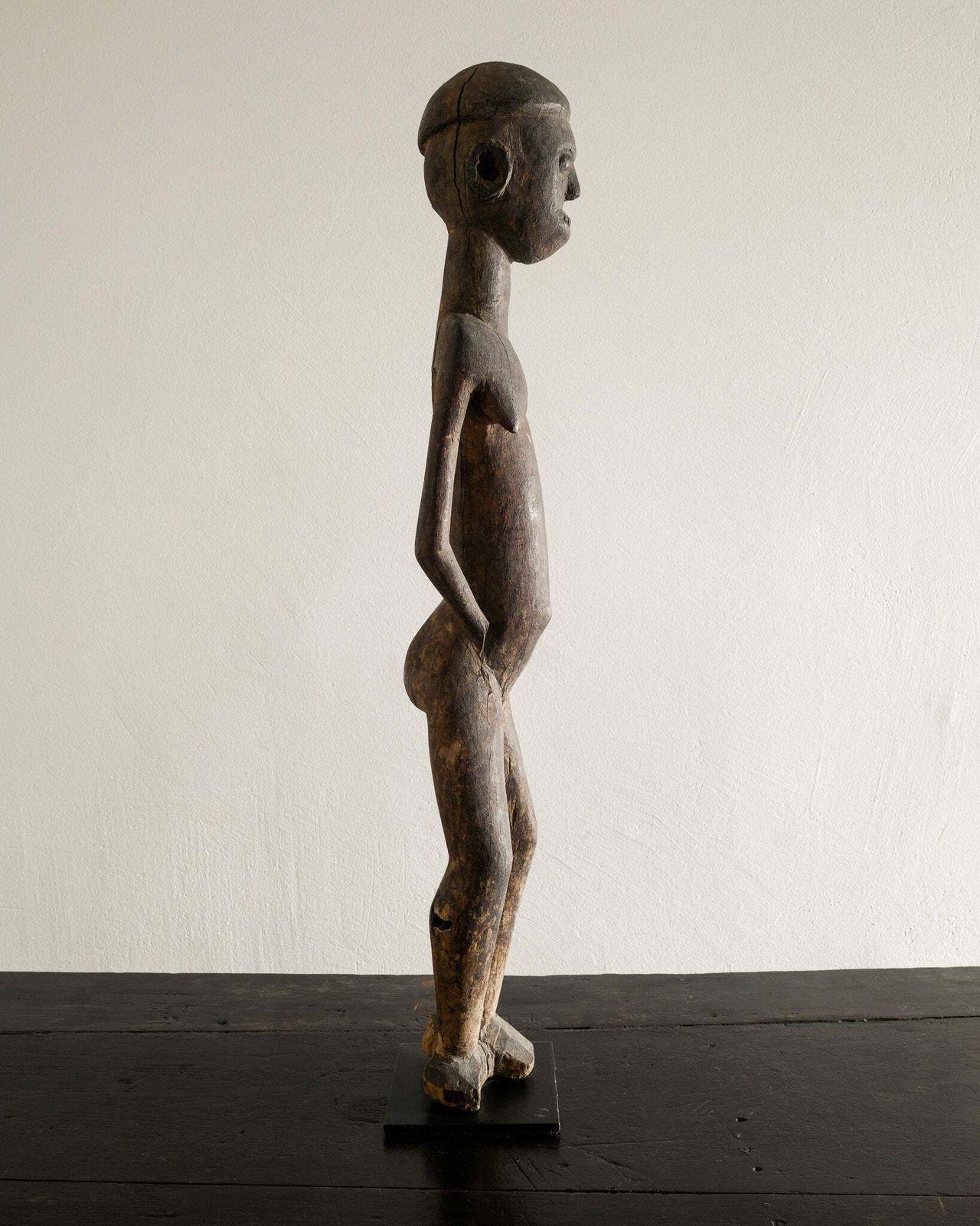 Wooden Lobi Female Figure, Burkina Faso 1940s photo vinterior