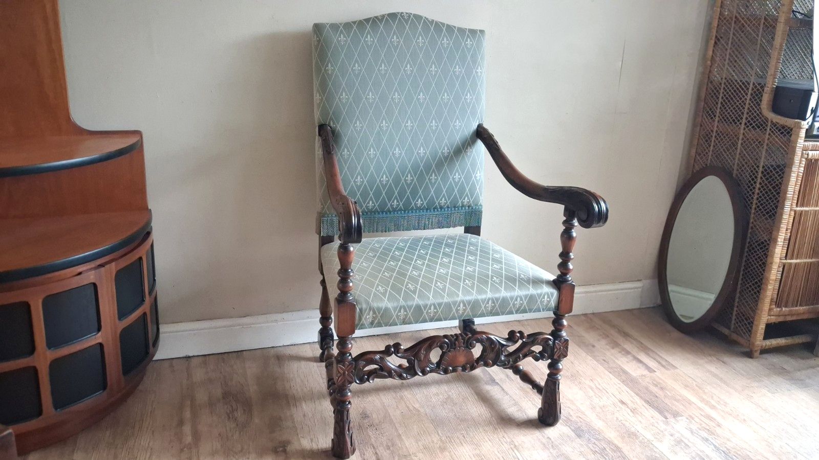 Superb French 19th Century Walnut Baroque Carved Armchair photo furniture
