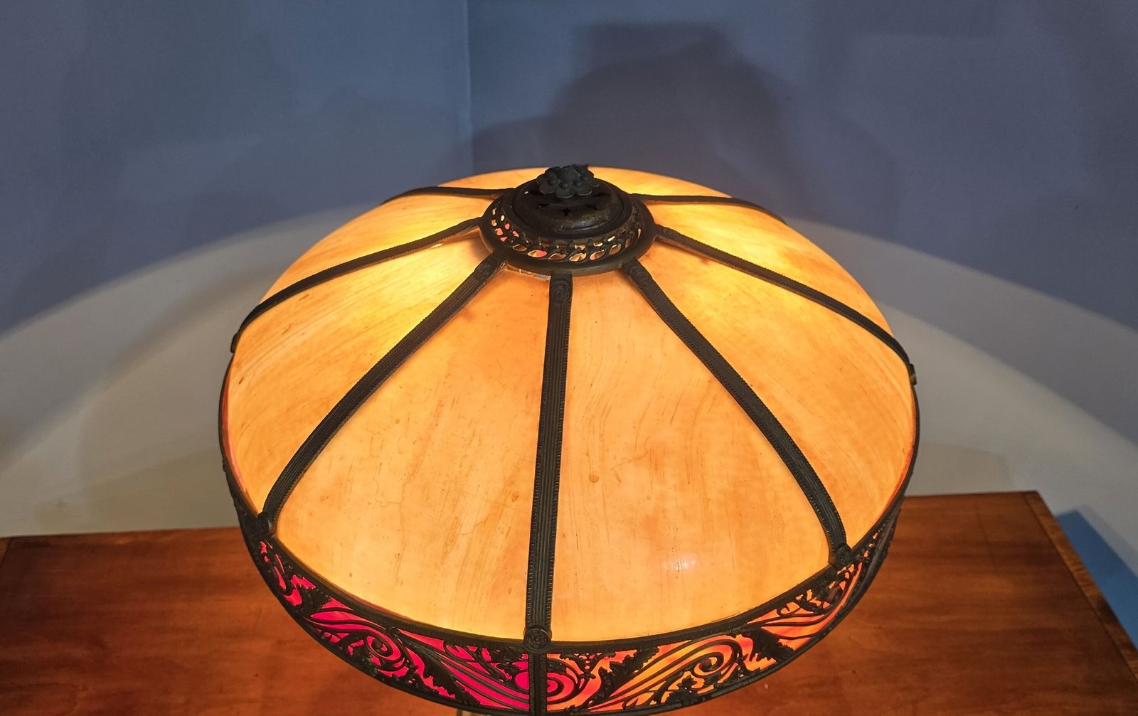 photo vinterior Superb Art Noveau Lamp By The Charles Parker Company