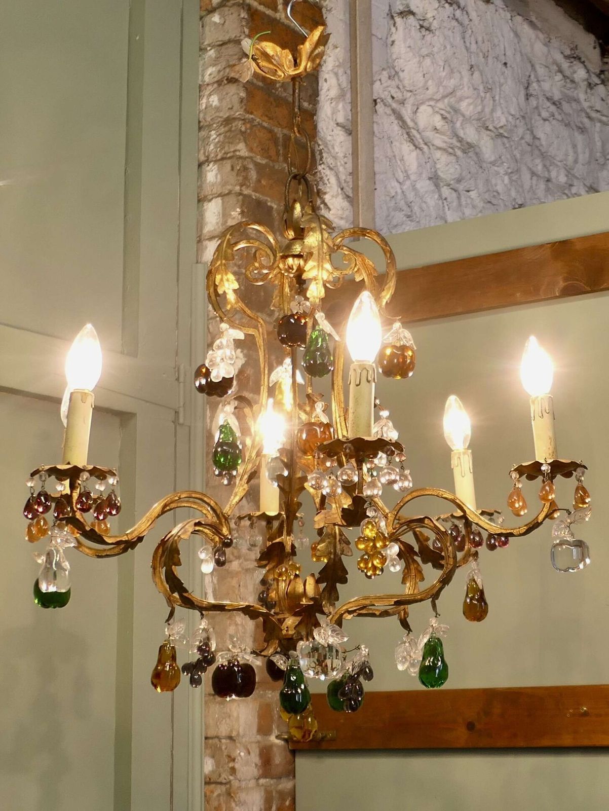 6 Arm Crystal Chandelier Hung With Coloured Fruits photo Lighting