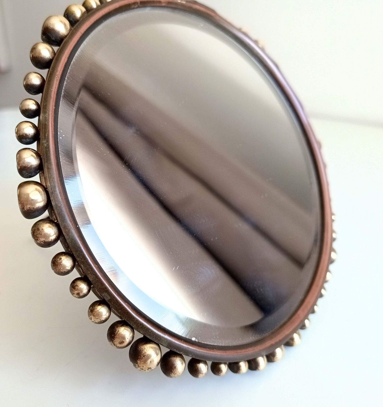 Vereinigte Werkstätten Jugendstil Table Mirror Arts And Crafts Hammered Brass Ball Collier photo vintage