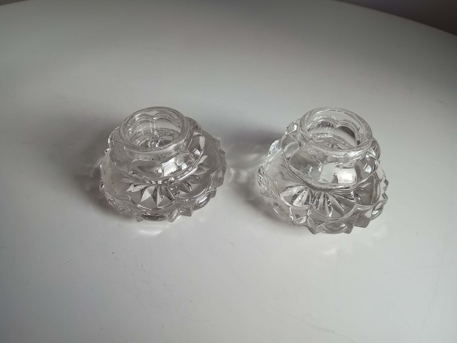 photo vinterior Pair Of Antique Russian Pressed Cut Glass Inkwells “Maltsov” | Goose Crystalni Factory | Circa Late 19th Century