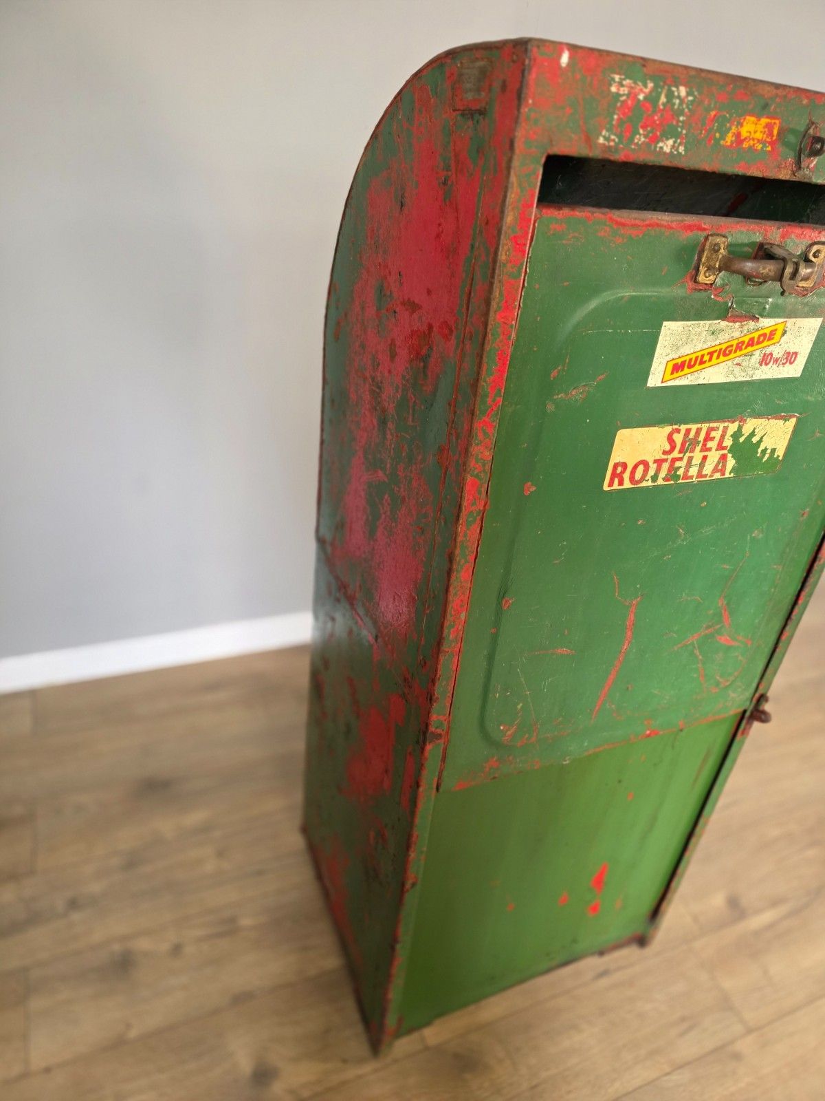 1950s Shell Oil Pump/Dispenser Cabinet photo buy