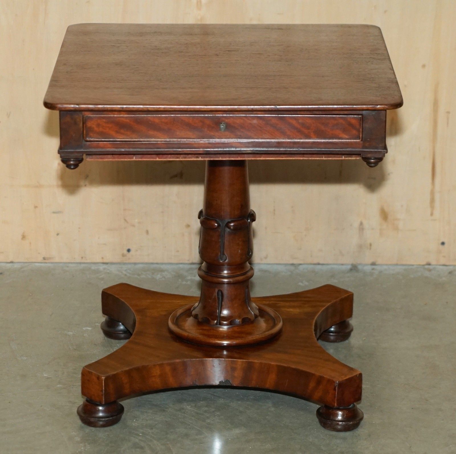 Exquisite William IV Circa 1830 Flamed Mahogany Side End Work Sewing Table photo for sale