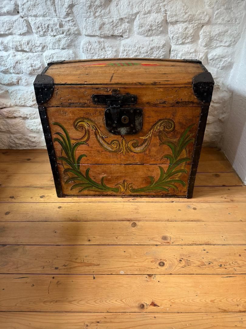 19th Century Dutch East India Company Marriage Coffer