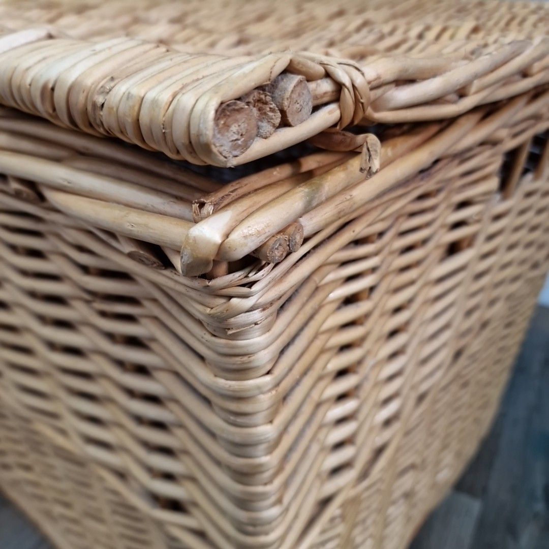 100.0 Large Vintage Wicker Basket Storage Chest – Blanket Toy Linen Box Lid & Handles photo